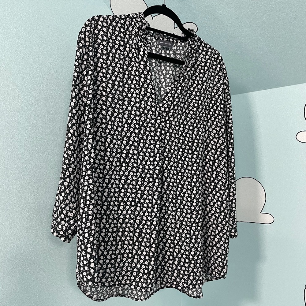 Van Heusen floral blouse